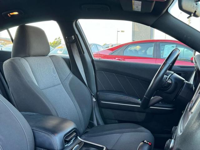 2022 Dodge Charger SXT RWD
