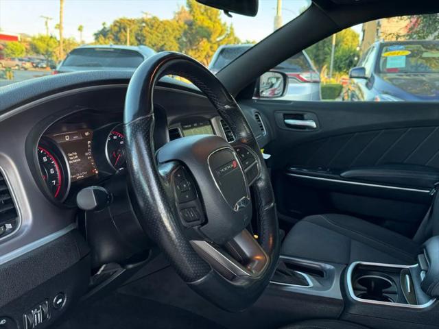 2022 Dodge Charger SXT RWD