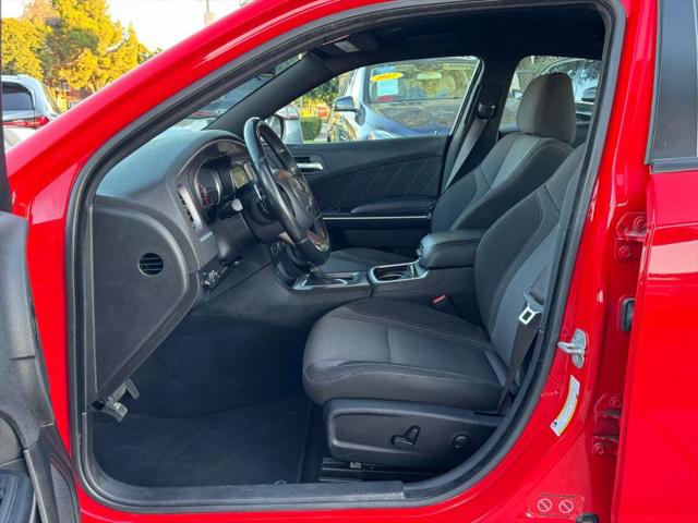 2022 Dodge Charger SXT RWD