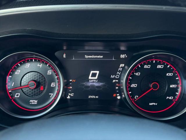2022 Dodge Charger SXT RWD