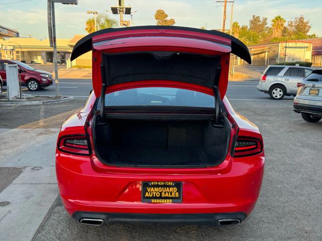 2022 Dodge Charger SXT RWD