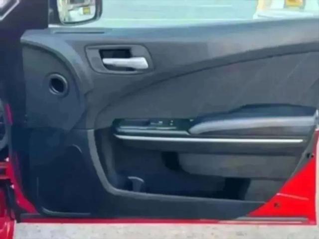2022 Dodge Charger SXT RWD