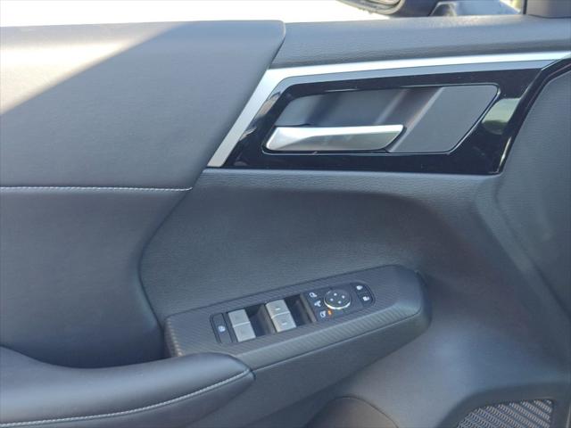 2025 Mitsubishi Outlander PHEV SE S-AWC