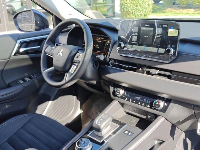 2025 Mitsubishi Outlander PHEV SE S-AWC