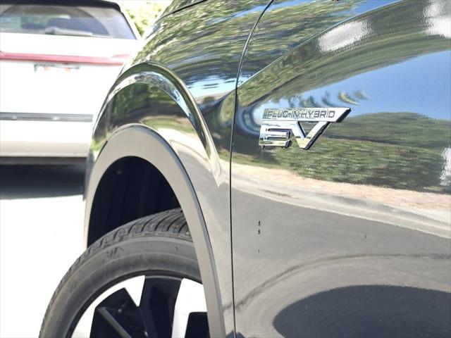 2025 Mitsubishi Outlander PHEV SE S-AWC