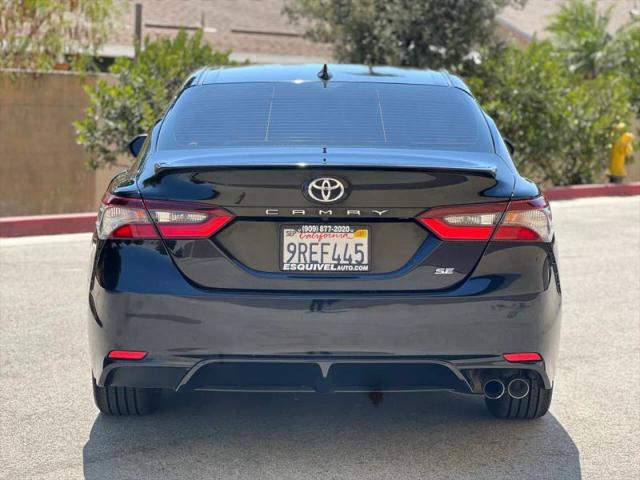 2022 Toyota Camry SE