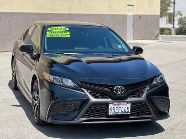 2022 Toyota Camry SE