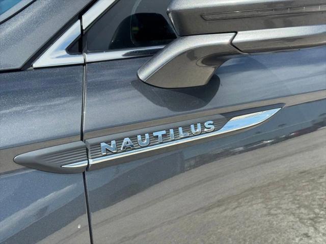 2020 Lincoln Nautilus Standard
