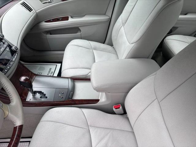 2011 Toyota Avalon Limited
