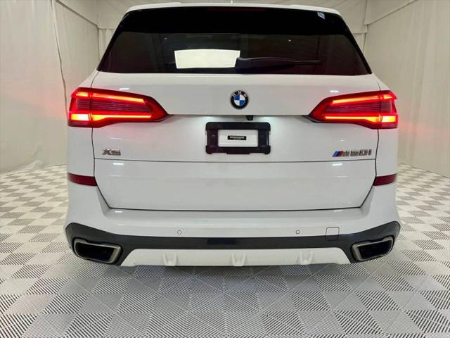 2020 BMW X5 M50i