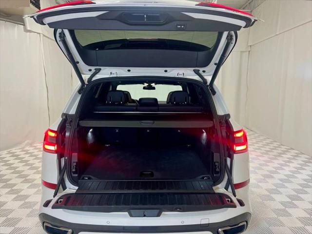 2020 BMW X5 M50i