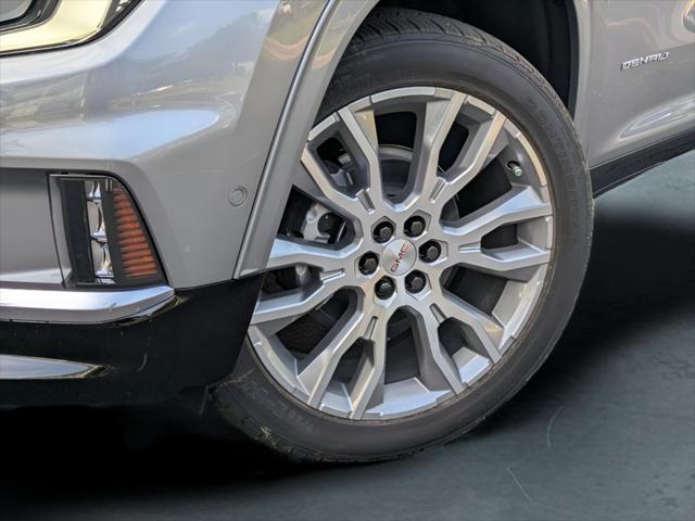 2026 GMC Acadia FWD Denali