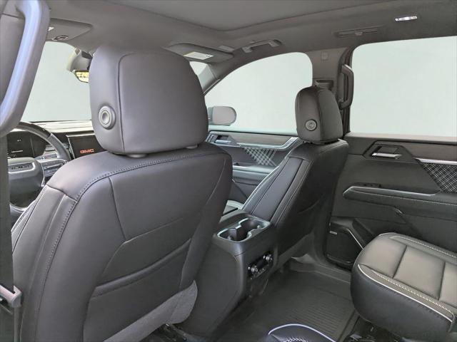 2026 GMC Acadia FWD Denali