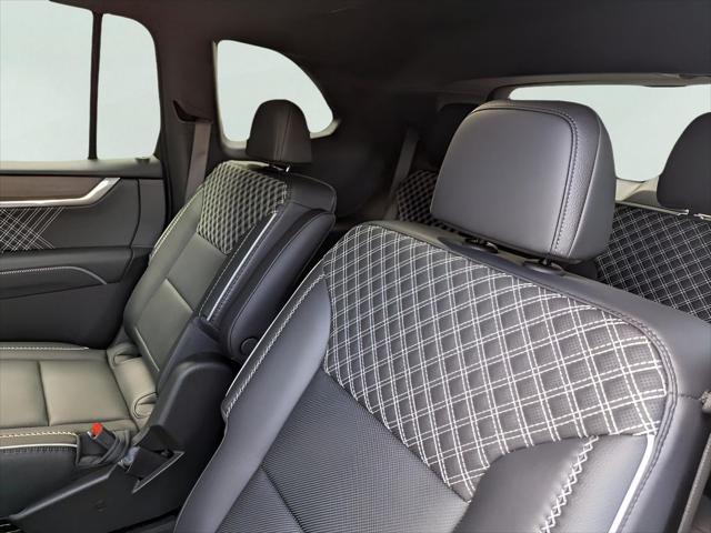 2026 GMC Acadia FWD Denali