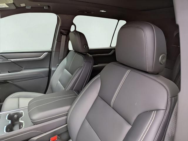 2026 GMC Acadia FWD Elevation