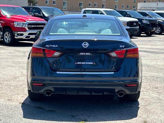 2021 Nissan Altima SV FWD