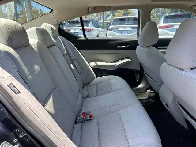 2021 Nissan Altima SV FWD