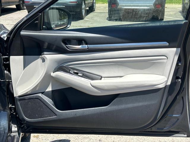 2021 Nissan Altima SV FWD