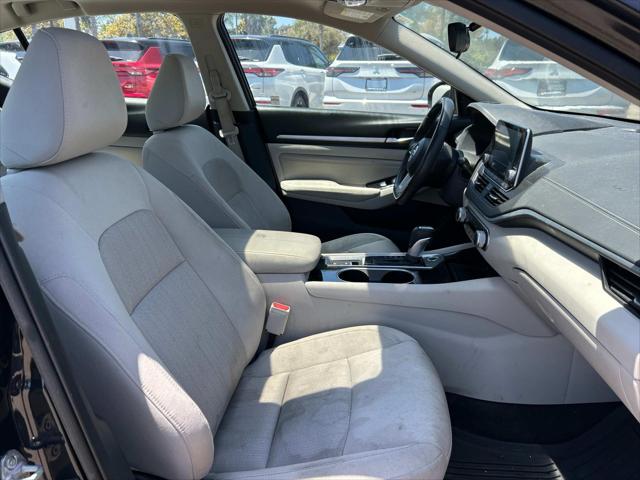 2021 Nissan Altima SV FWD