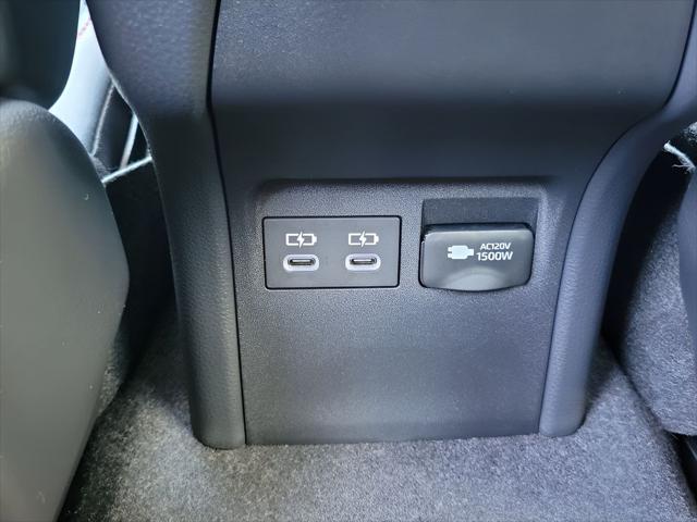 2026 Toyota Prius Plug-In XSE