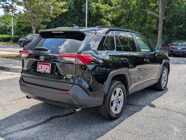 2022 Toyota RAV4 XLE 2022 Toyota RAV4 XLE