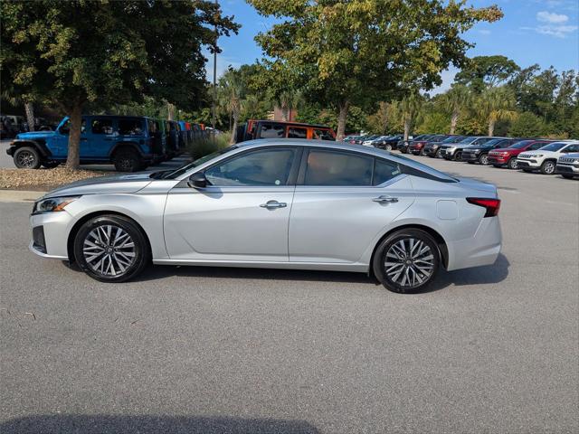2024 Nissan Altima SV FWD