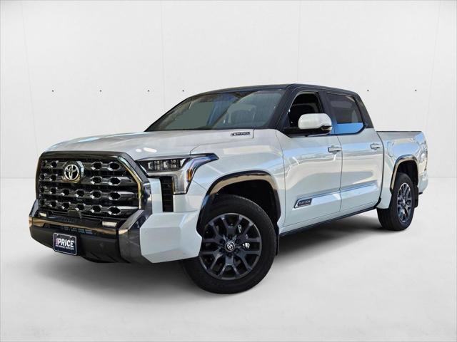2025 Toyota Tundra Hybrid Platinum Hybrid CrewMax 5.5 Bed