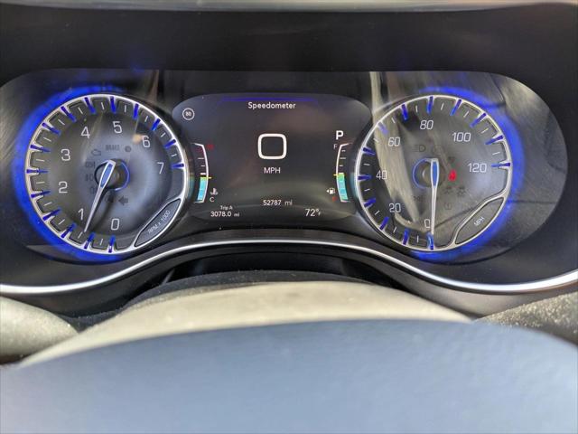 2017 Chrysler Pacifica Limited 2017 Chrysler Pacifica Limited