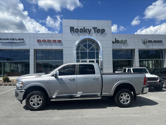 2022 RAM 2500 Laramie Crew Cab 4x4 64 Box