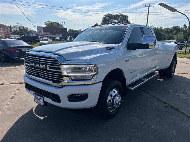 2024 RAM 3500 Laramie Crew Cab 4x4 8 Box