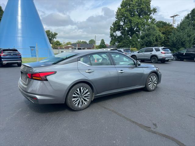 2023 Nissan Altima SV FWD