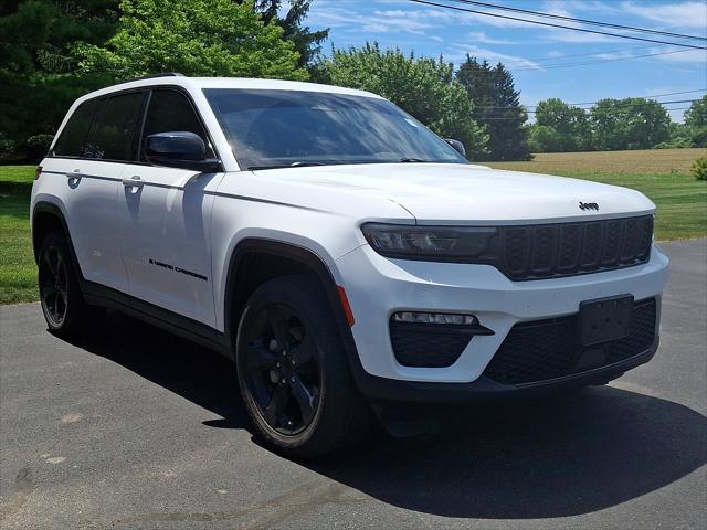 2023 Jeep Grand Cherokee Limited 4x4 2023 Jeep Grand Cherokee Limited 4x4