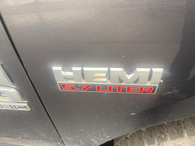 2019 RAM 1500 Classic Express Quad Cab 4x4 64 Box