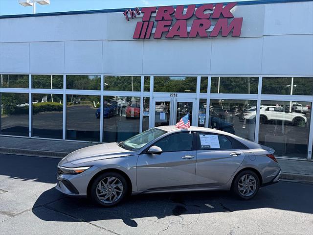 2024 Hyundai Elantra SEL