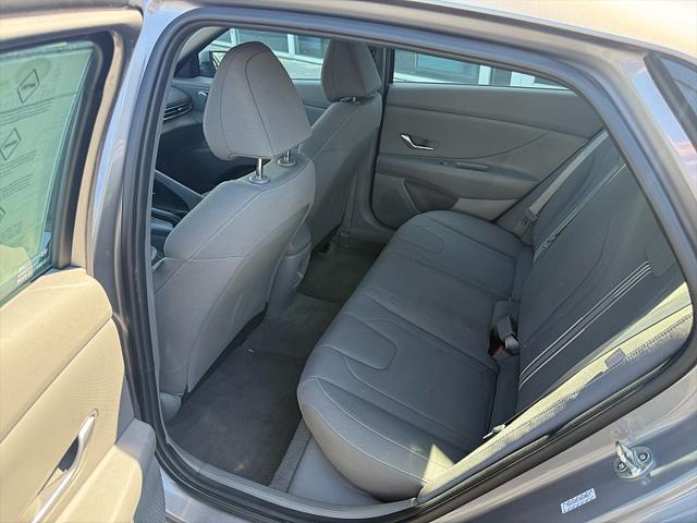 2024 Hyundai Elantra SEL