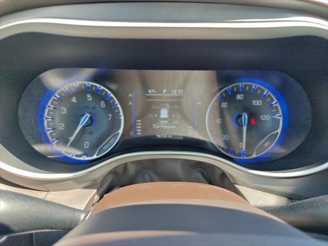 2021 Chrysler Voyager LX