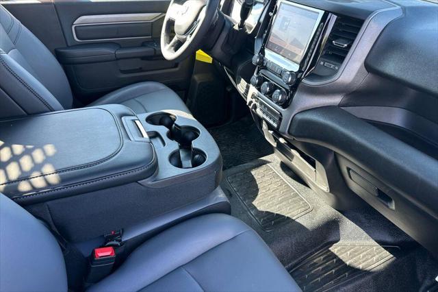 2026 Ram 5500 Chassis Cab 5500 Tradesman Chassis Regular Cab 4x2 120' Ca