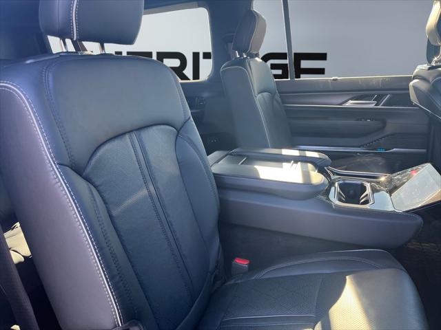 2025 Jeep Grand Wagoneer L Obsidian 4x4