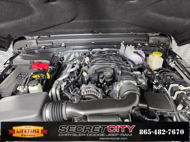 2025 Jeep Gladiator Sport