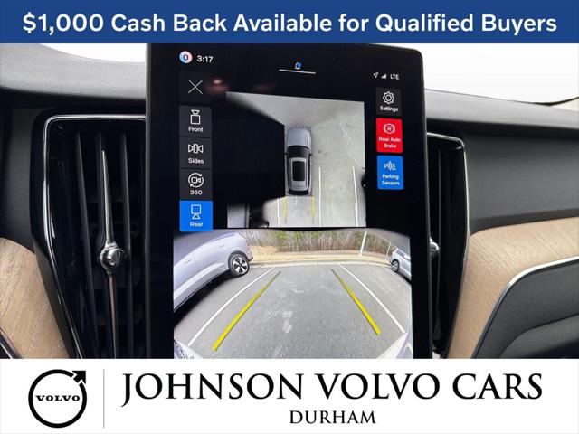 2026 Volvo XC60 B5 Plus