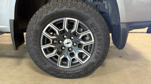 2023 Chevrolet Colorado 4WD Crew Cab Short Box Z71