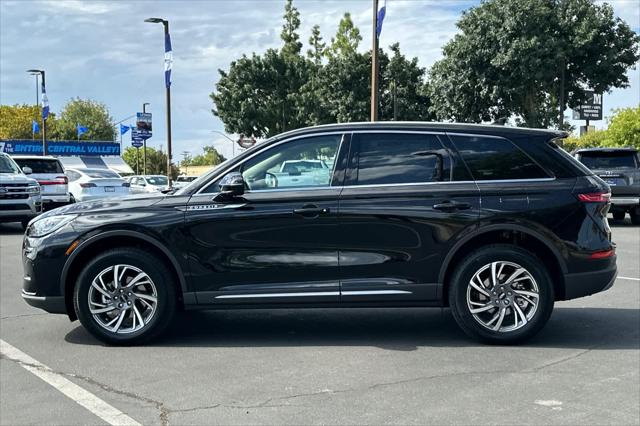 2025 Lincoln Corsair Premiere