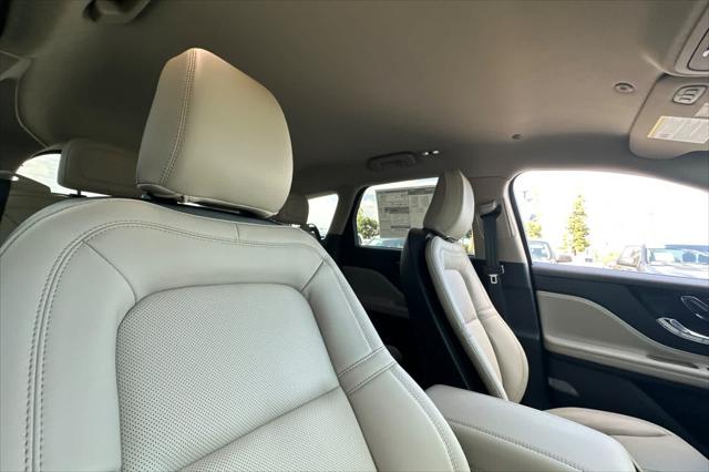 2025 Lincoln Corsair Premiere
