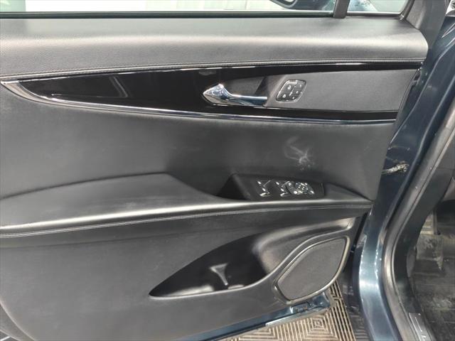2021 Lincoln Nautilus Standard