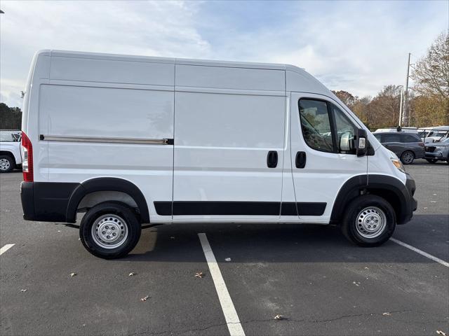 2026 Ram ProMaster Cargo Van Tradesman High Roof 136" WB w/Pass Seat