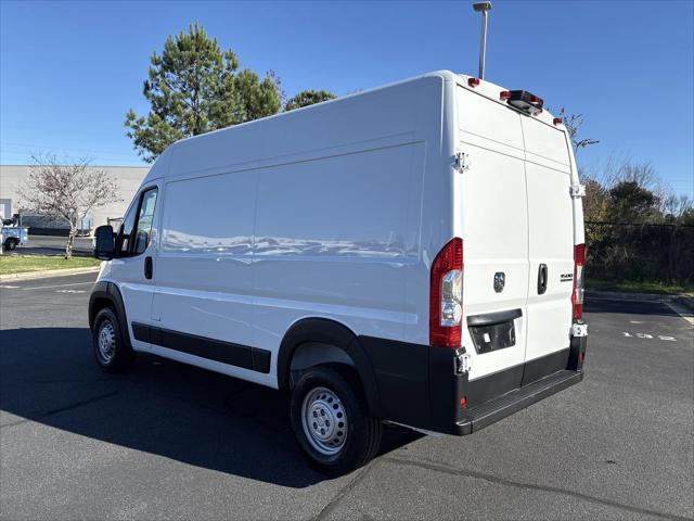 2026 Ram ProMaster Cargo Van Tradesman High Roof 136" WB w/Pass Seat