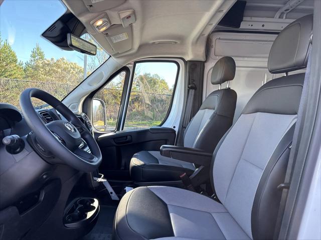 2026 Ram ProMaster Cargo Van Tradesman High Roof 136" WB w/Pass Seat
