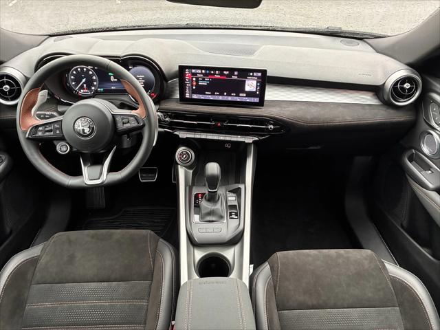 2025 Alfa Romeo Tonale TONALE INTENSA HYBRID EAWD 2025 Alfa Romeo Tonale TONALE INTENSA HYBRID EAWD