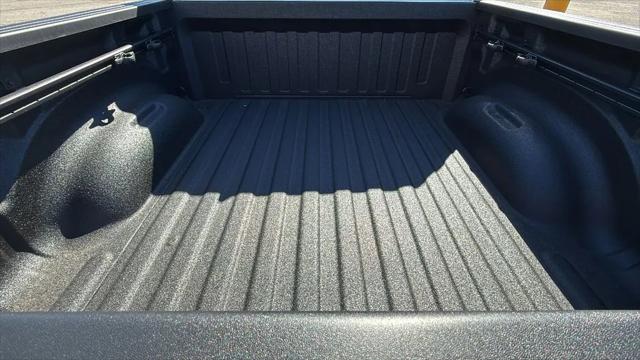 2026 Ram 1500 Limited Longhorn Crew Cab 4x4 5'7" Box