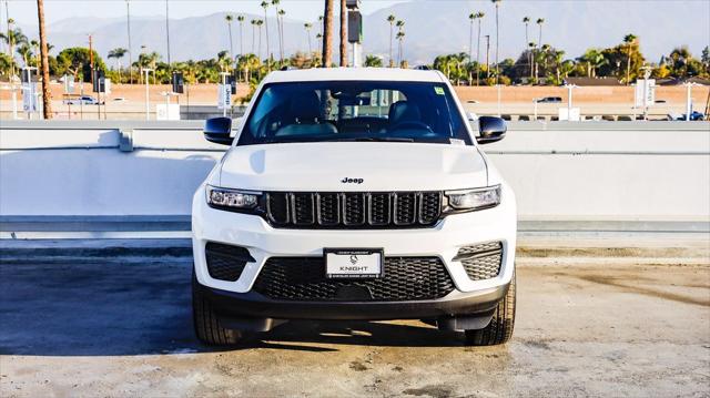 2025 Jeep Grand Cherokee GRAND CHEROKEE ALTITUDE 4X4
